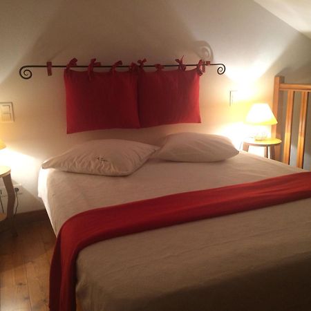Chambres D'Hotes Les Templiers Rugney Camera foto