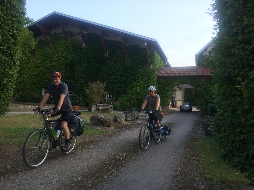 Chambres D'Hotes Les Templiers Rugney Esterno foto