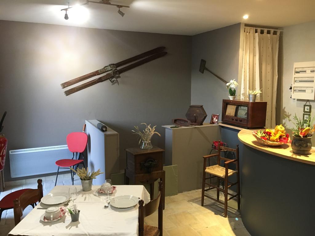 Chambres D'Hotes Les Templiers Rugney Esterno foto