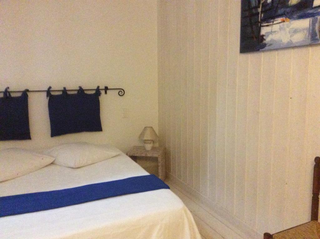 Chambres D'Hotes Les Templiers Rugney Esterno foto